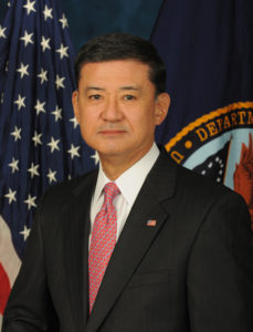 Eric_Shinseki_official_Veterans_Affairs_portrait