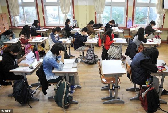 South_Korean_students
