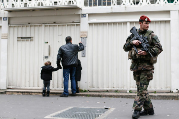 Paris-school-security