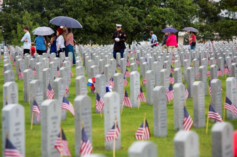 By Mike GlennMay 22, 2015 3 Families brave the rain and visit the graves of their U.S. serviceman and women on Memorial Day at the Houston National Cemetery, Monday, May 26, 2014, in Houston. Photo: Marie D. De Jesus, Houston Chronicle / © 2014 Houston Chronicle Photo: Marie D. De Jesus, Houston Chronicle IMAGE 2 OF 6 Families brave the rain and visit the graves of their U.S. serviceman and women on Memorial Day at the Houston National Cemetery, Monday, May 26, 2014, in Houston.