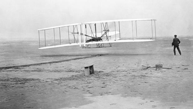 ​The Wright Brothers and the conquest of flight