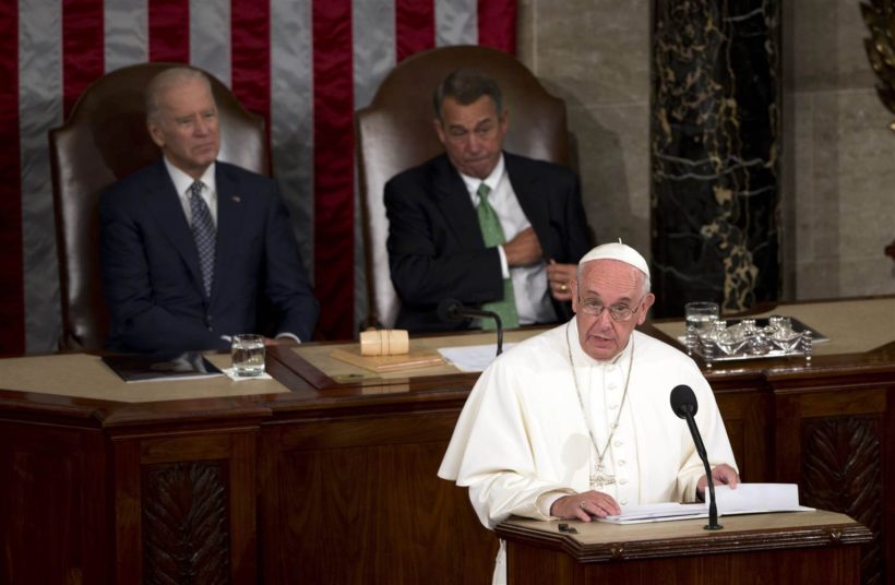 Pope delivers political message on immigration, tolerance to Congress