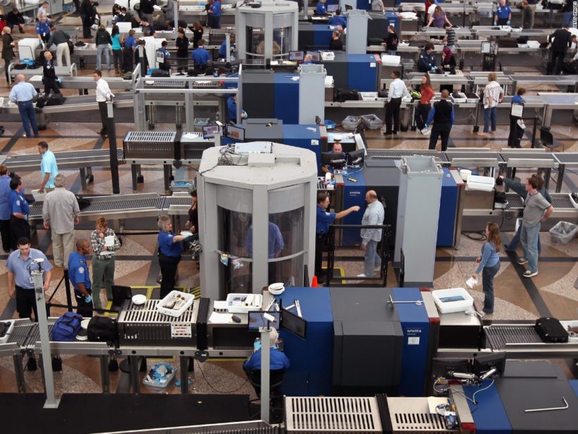 Weapons smuggled past TSA screeners with ease: officials