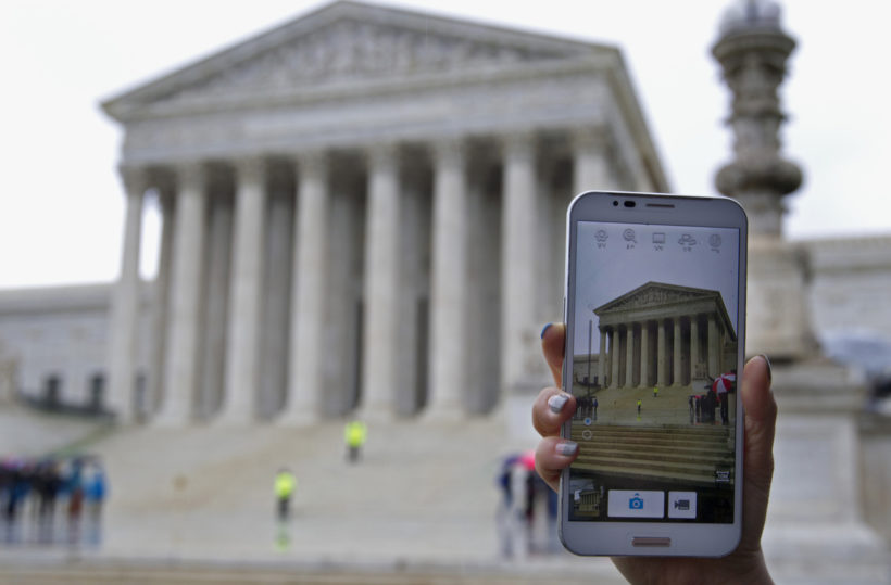 Supreme Court hears arguments in historic cellphone tracking case