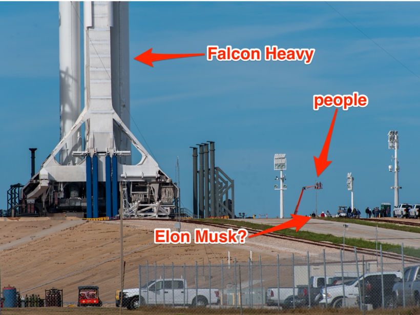 SpaceX Unveils Plan for World's Most Powerful Private Rocket