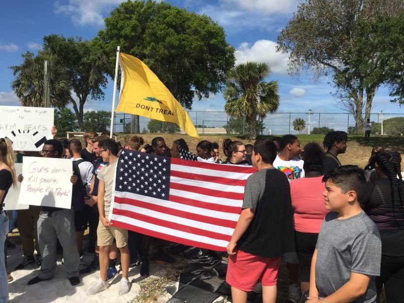 High School students walk out of class to support 2nd Amendment