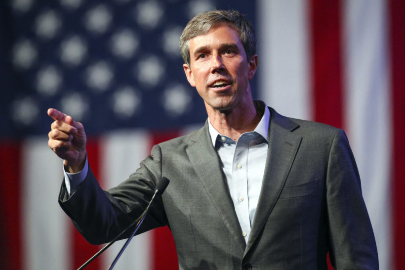 AP describes O’Rourke speaking in ‘His native Spanish’