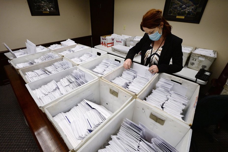 Supreme Court gives Pennsylvania Democrats a win in extending ballot