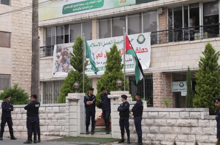 Jordan bans Muslim Brotherhood after alleged sabotage plot