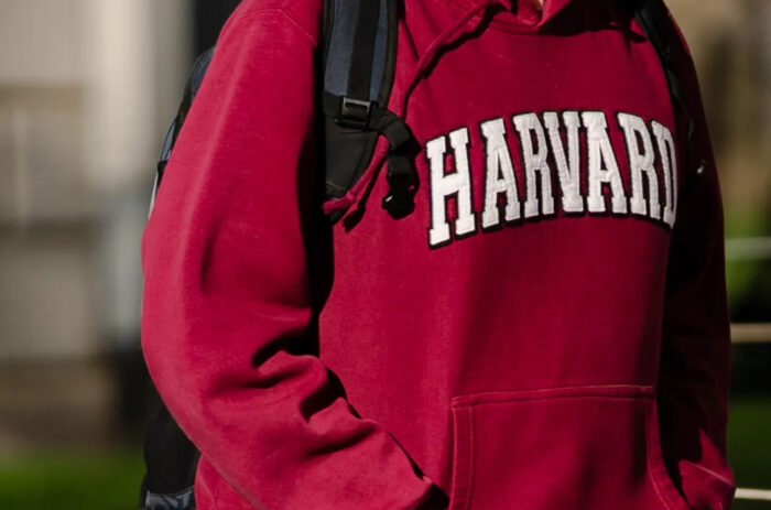 Harvard blocked by DHS from enrolling international students