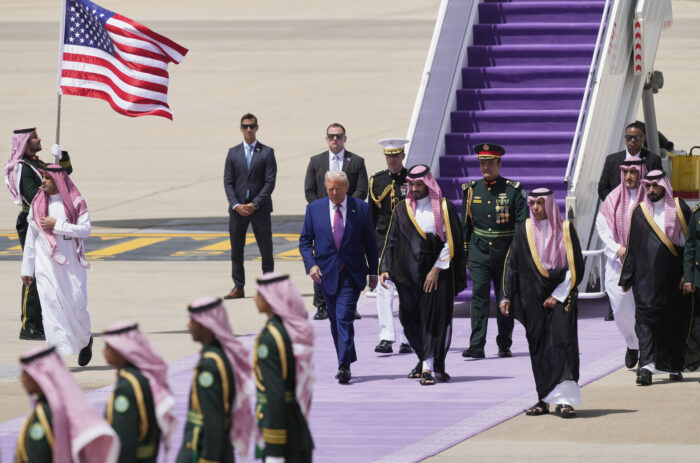 Trump signs ‘strategic economic partnership’ with Saudi Arabia