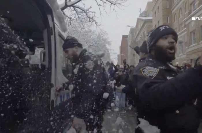 Mayor dismisses attack on police as “kids throwing snowballs”